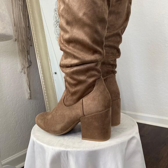 Faux Suede Slouchy Tan Brown Boho Bohochic Over The Knee Boots Block Heel US 7.5 - Picture 3 of 8